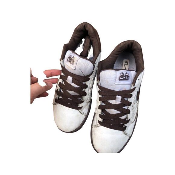 Vintage 2008 Nike SB Low 6.0 White Chocolate 2008 Size 6 - Picture 11 of 15